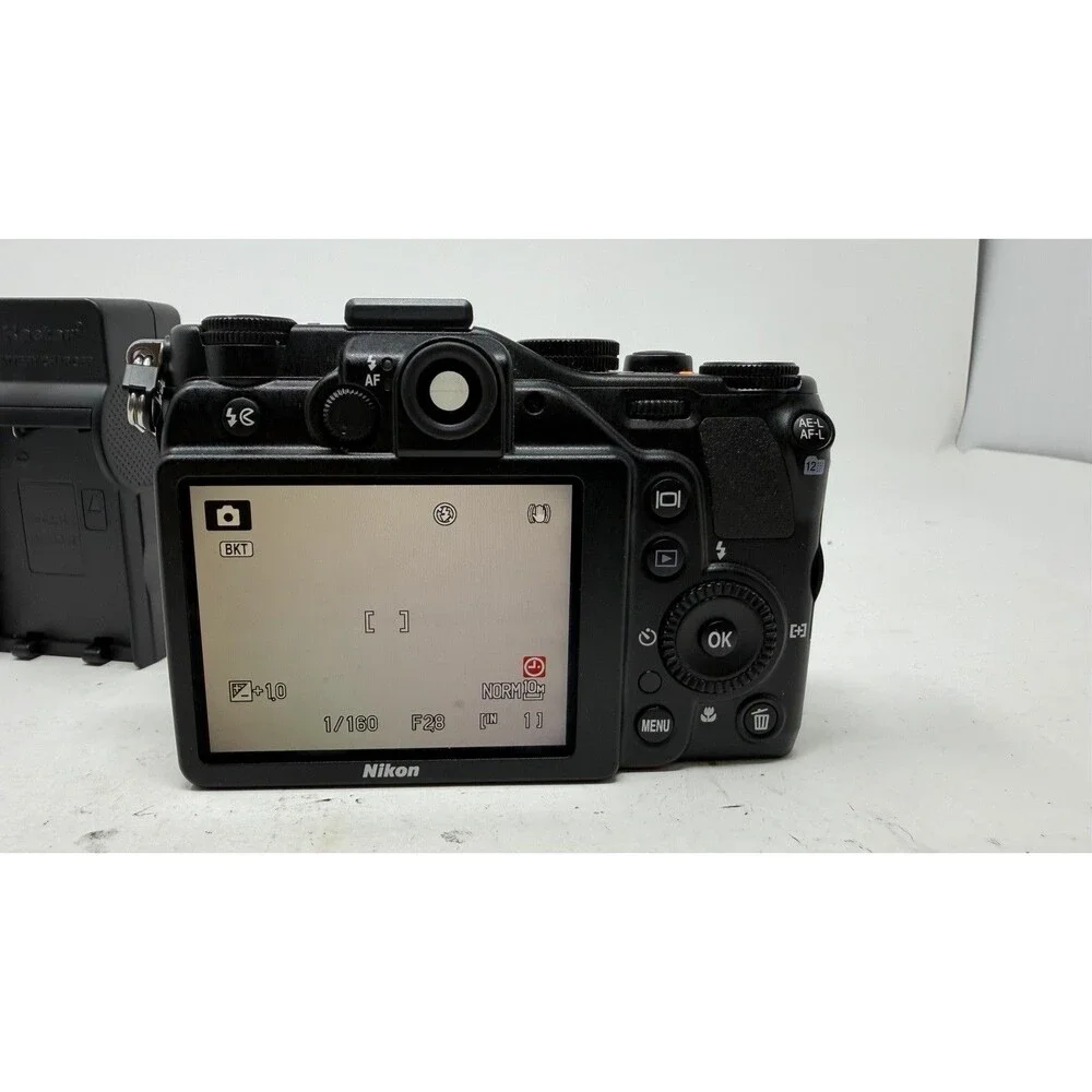 Nikon coolpix p7000